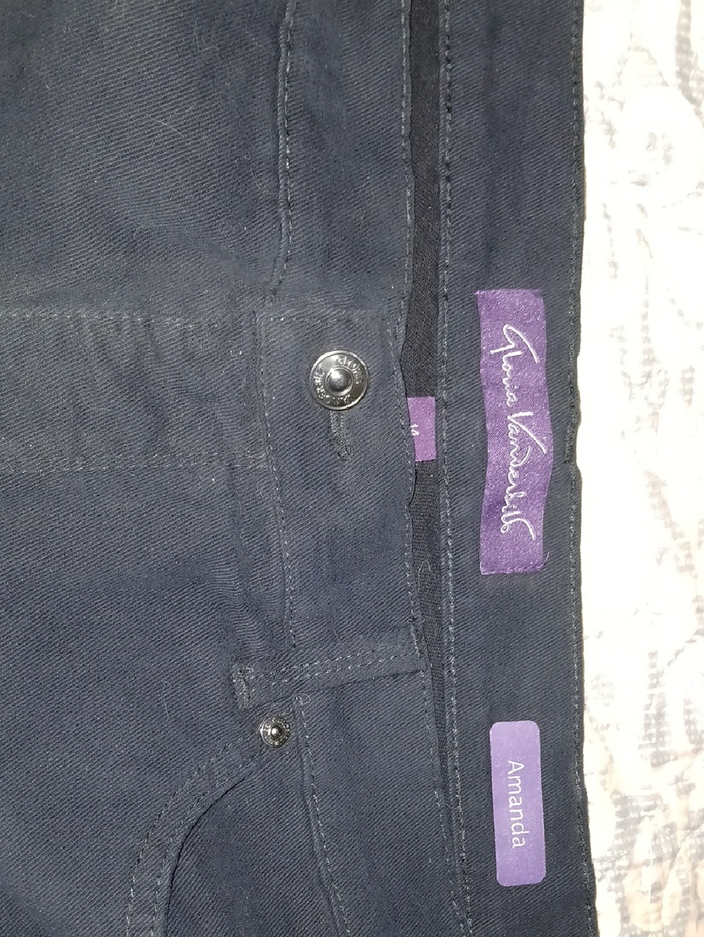 Gloria Vanderbilt Amanda Black Jeans